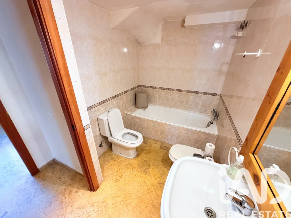 Salles de bain - Ground Floor Flat with Patio in Vallirana