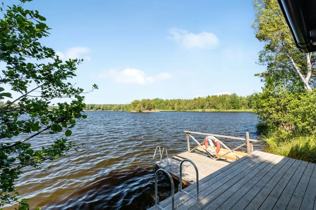 Terrasse - Contemporary Villa with Loft in Västanberg
