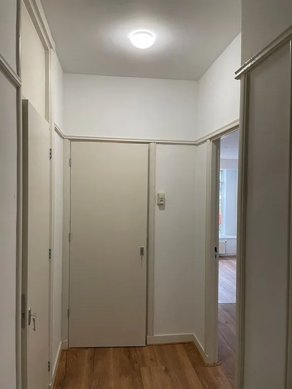 Entrée - Transformed Apartment with Garden in Rotterdam