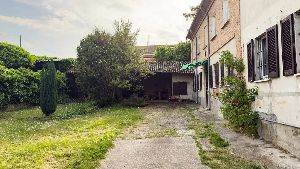 Jardin - Lombard Rustic Villa with Garden in Torrazza Coste