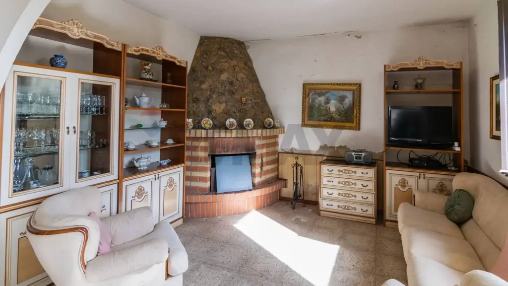 Elutuba - Bifamiliar Villa with Garden in Piazza Armerina