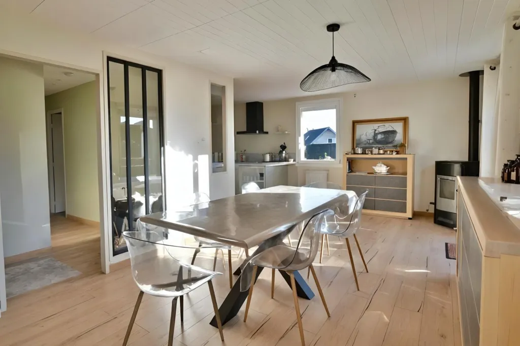 Salle à manger - Villa Rénovée avec Vue Montagne à Cessy