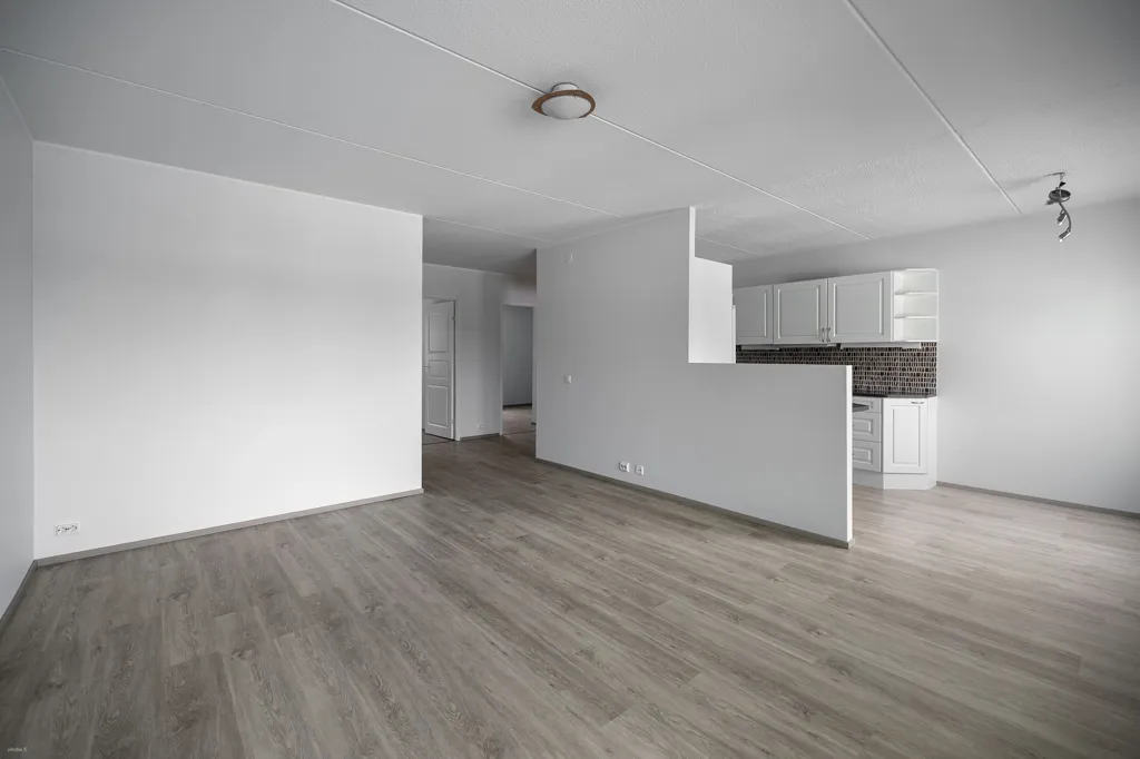 Elutuba - Apartment with Glass Balcony in Kerava