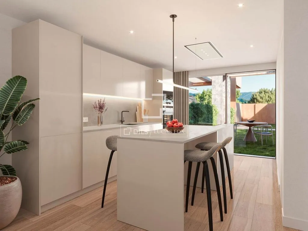 Cuisine - Contemporary Villa with Private Pool in Torrelodones