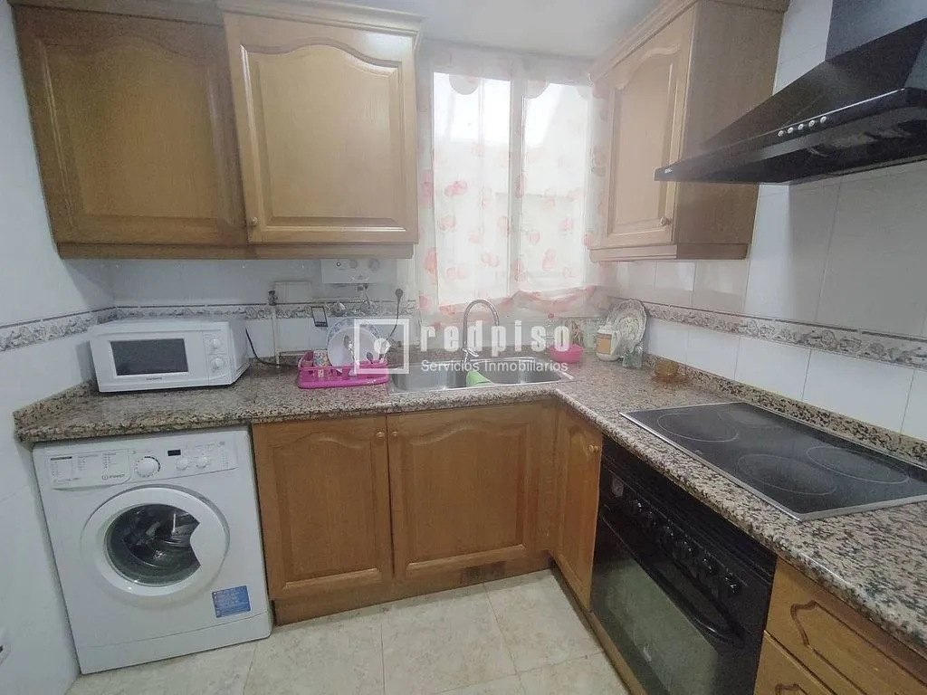 Cuisine - Apartment with Balcony in West Castellón