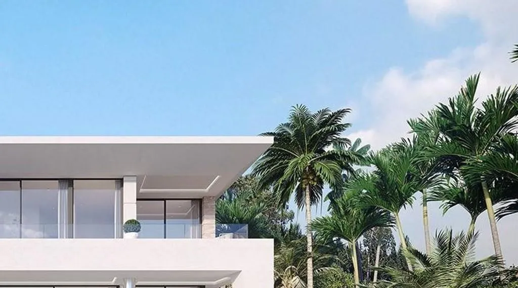 Villa with Pool in Estepona Centro