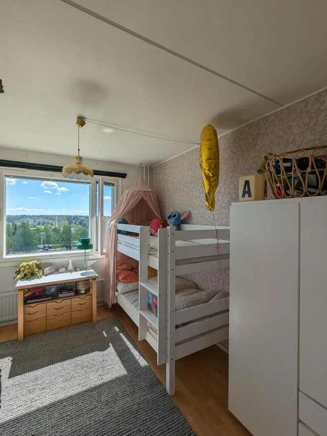 Chambres - 1971 Apartment with Balcony in Kallio