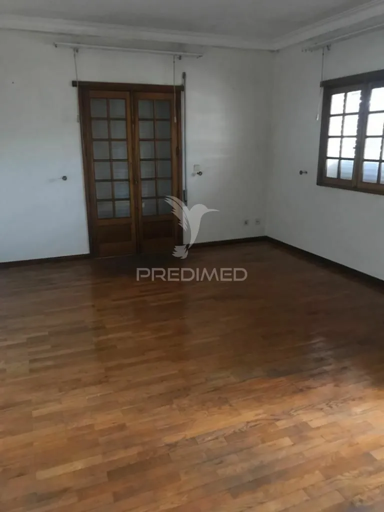 Toad - Luxury Villa with Walled Garden in Ponte do Lima