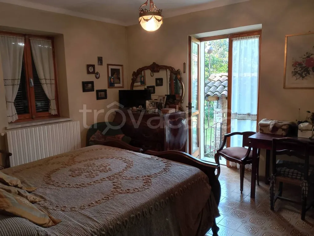 Bedrooms - Independent Villa with Private Garden in Barge
