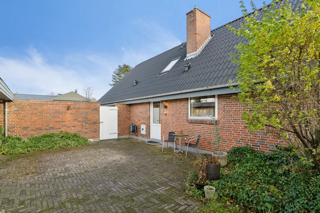 Esterno - Villa with Open Landscape View in Øster Tørslev