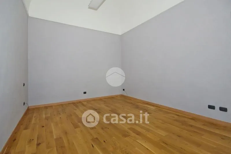 Stanze - Central Flat with Terrace in Bra