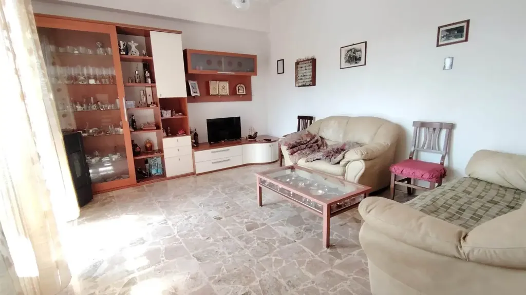 Living Room - Spacious Apartment with Balcony in Monteriggioni