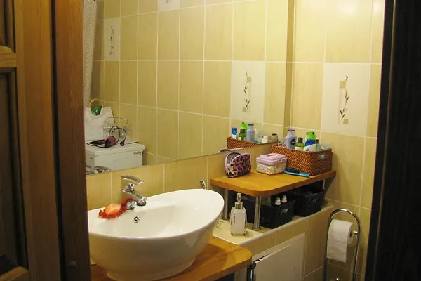 Salles de bain - Apartment with Balcony in Väike-Rõsna