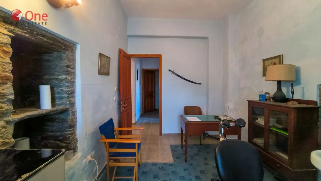 Sala da pranzo - 19th Century Stone House with Terrace in Mesaria