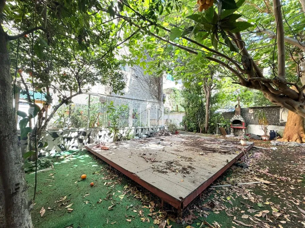 Terrasse - 6-Room Apartment with Garden in Naples