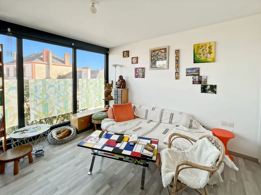 Soggiorno - 3-Bedroom Apartment with Balcony in Challans