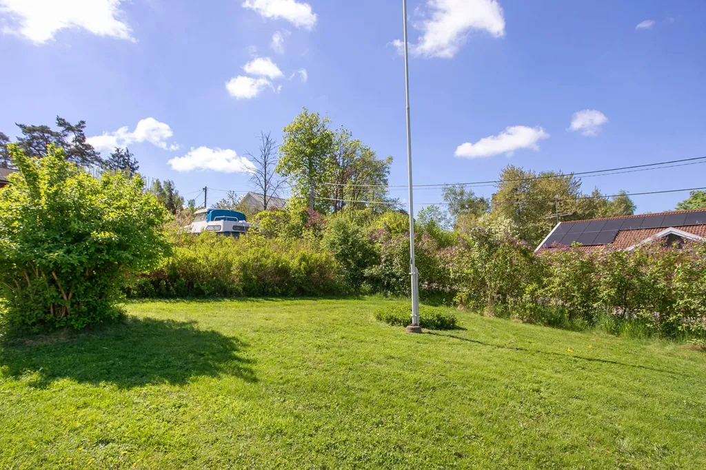 Aed - Plot with Development Potential in Boo Gård