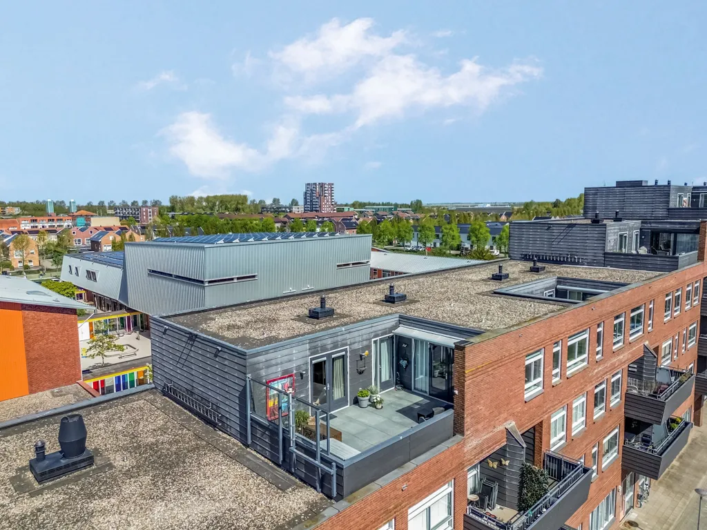 Õhuvaade - Luxury Corner Penthouse with Large Terrace in Almere