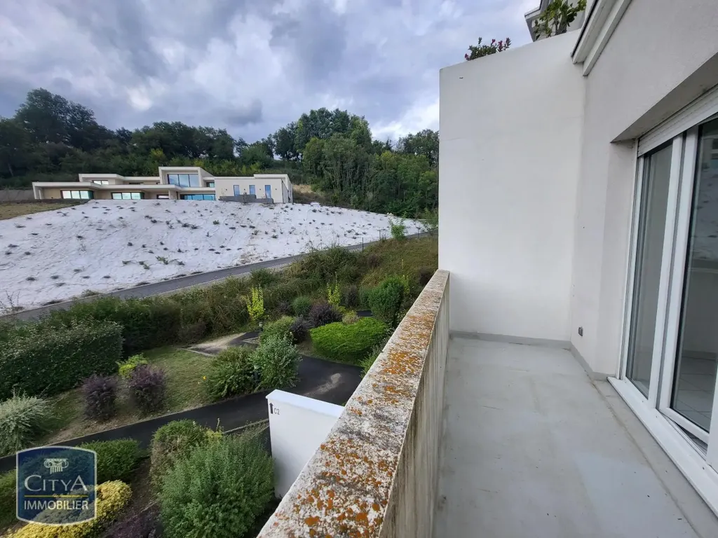 Rõdu - Apartment with Pool in Issoire