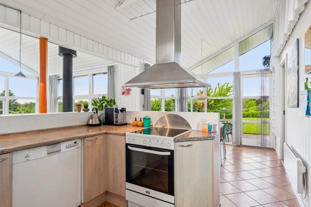 Cocina - Cottage with Garden in Begtrup Vig, Knebel