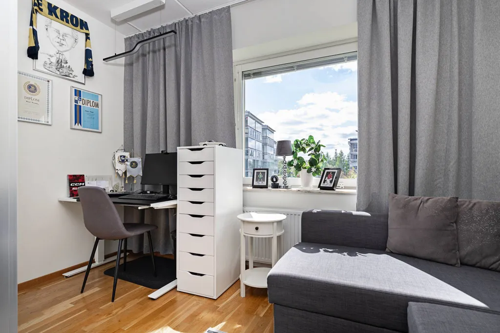 Kabinet - Apartment with South-Facing Balcony in Umeå
