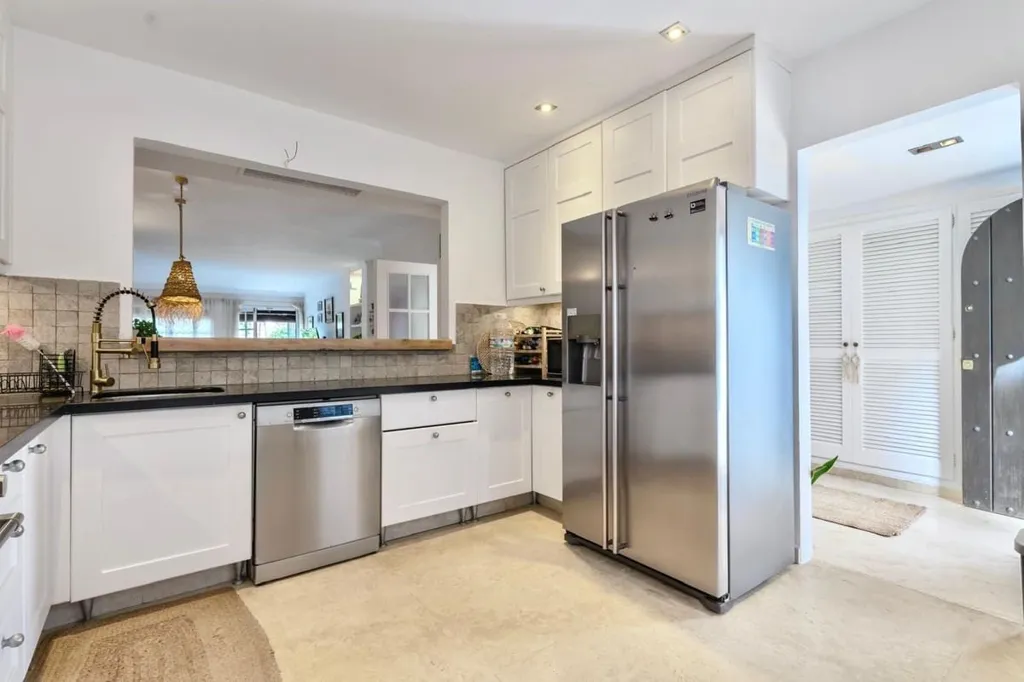 Cuisine - Townhouse with Terrace in Aloha Golf, Marbella
