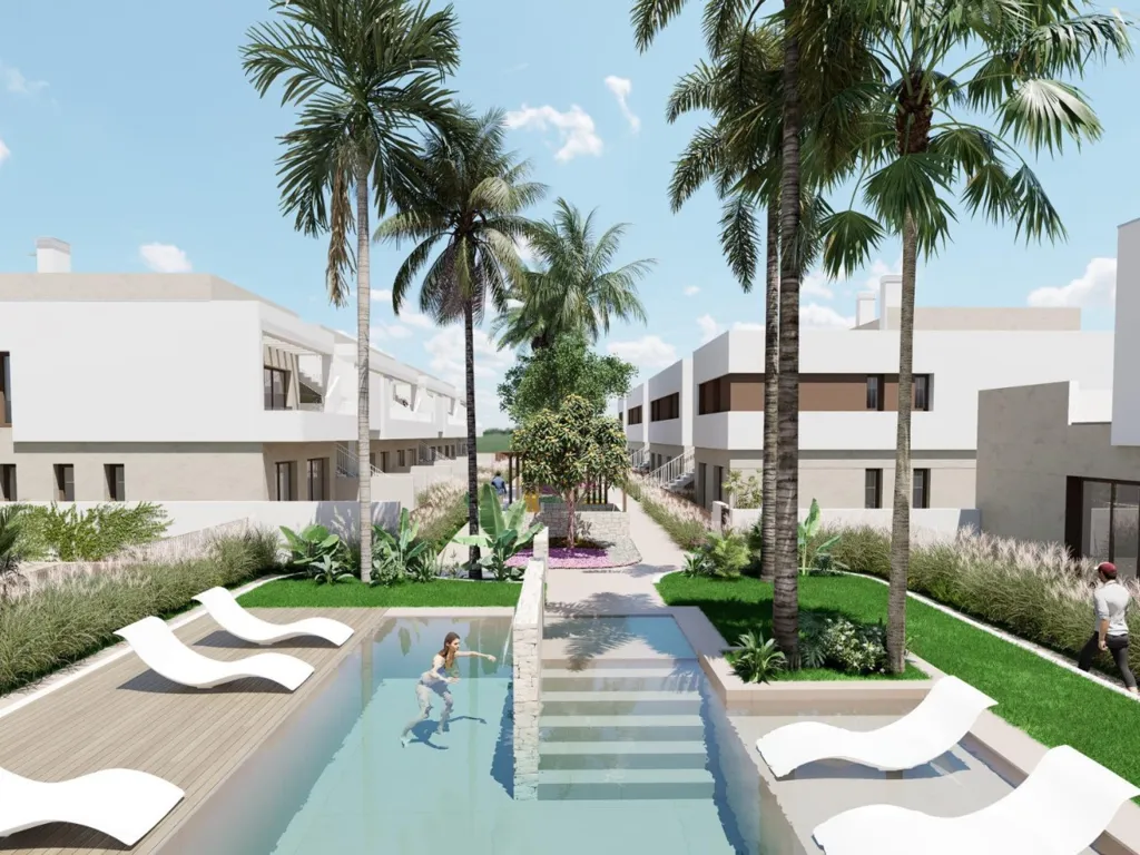 Villa with Private Garden in Los Alcázares