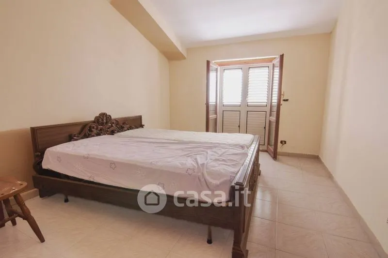 Magamistoad - Three-Bedroom Apartment with Balcony in Manocalzati
