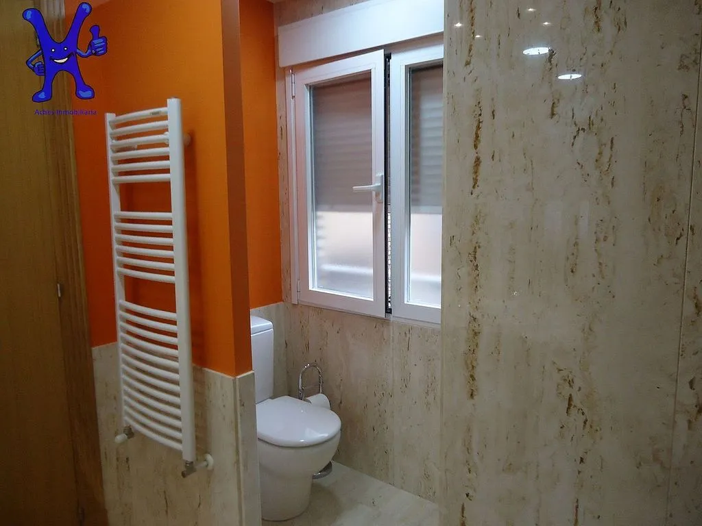 Vannitoad - Furnished Flat with Central Heating in Carmelitas