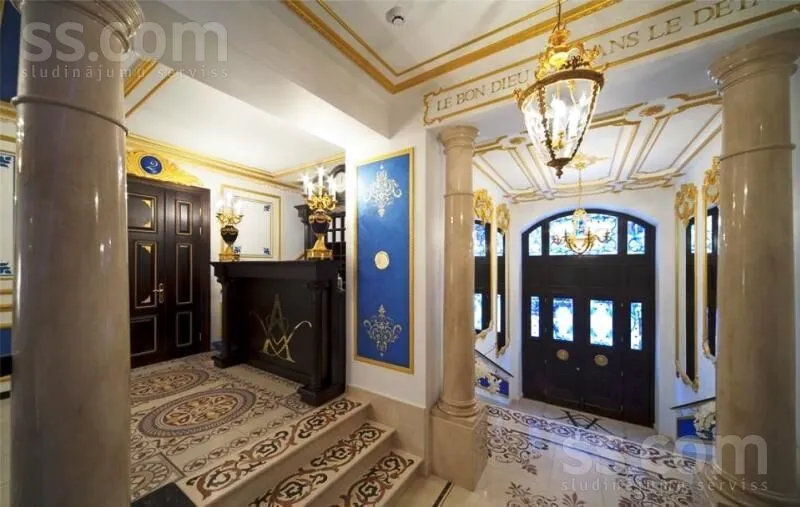 Entrée - Three-Bedroom Apartment with Sauna in Riga Centre