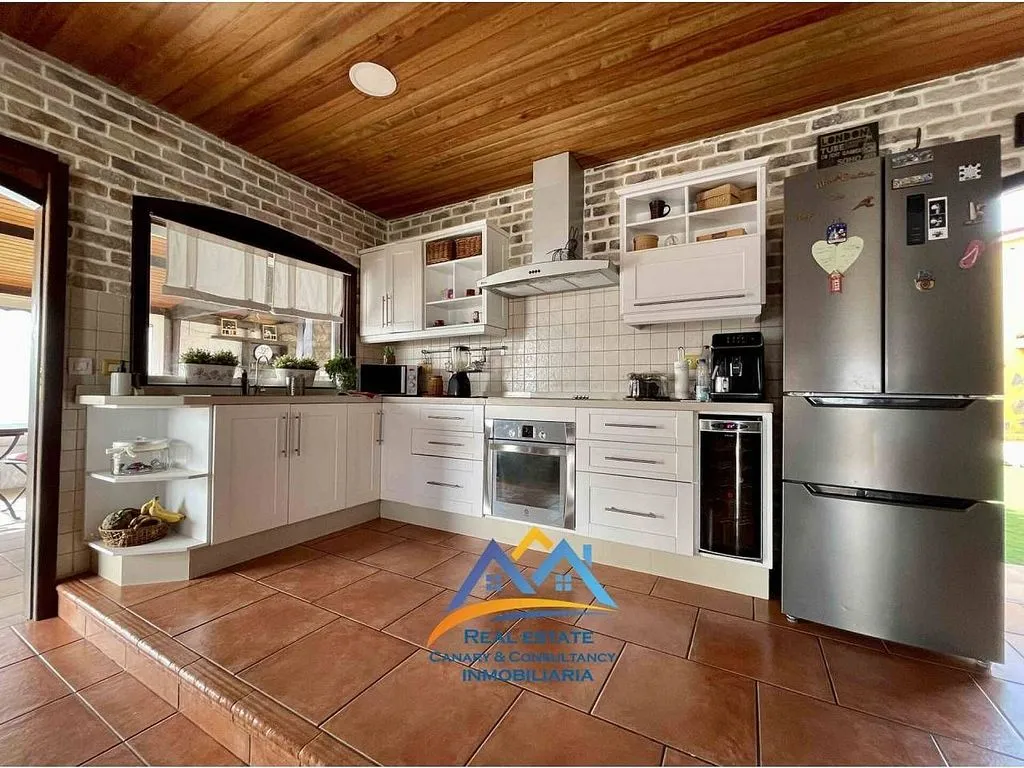 Cuisine - Villa with Pool and Terrace in El Salobre