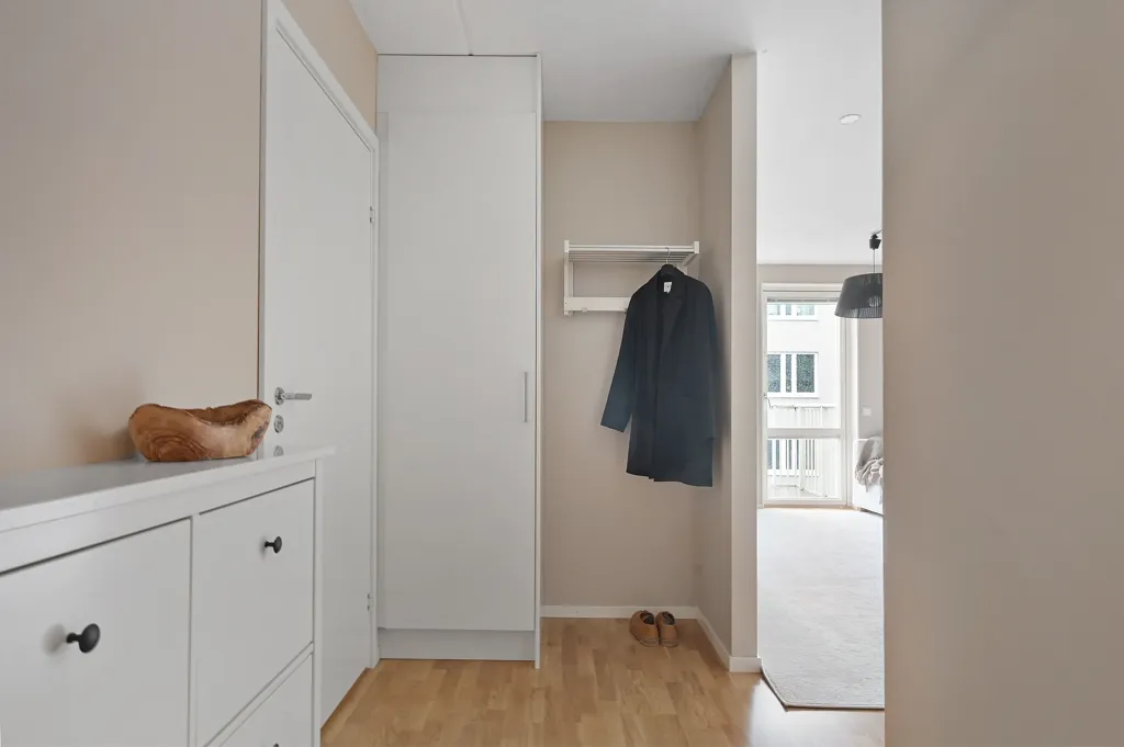 Esik - Modern Flat with Large Balcony in Vindmöllan