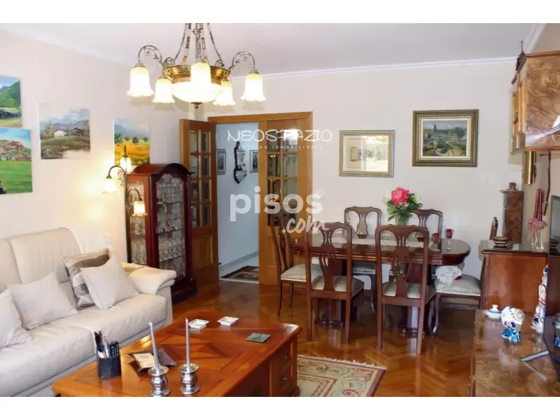 Elutuba - Bright Apartment with Terrace in Lugo