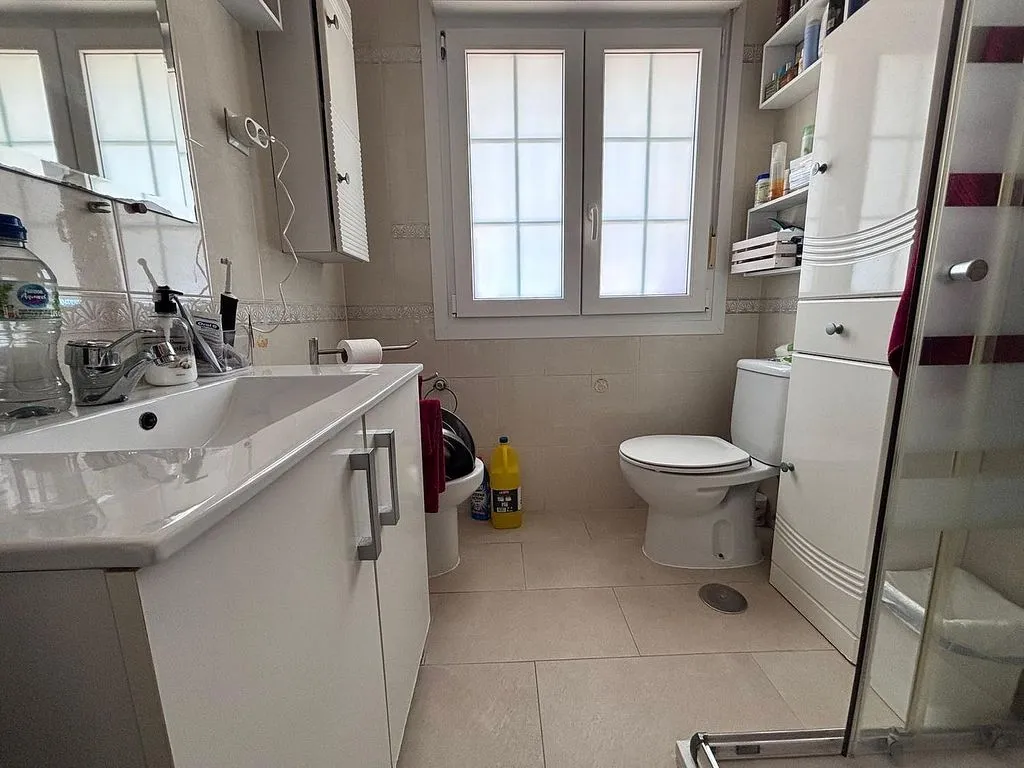 Bathrooms - Chalet with Pool and Terrace in El Boalo