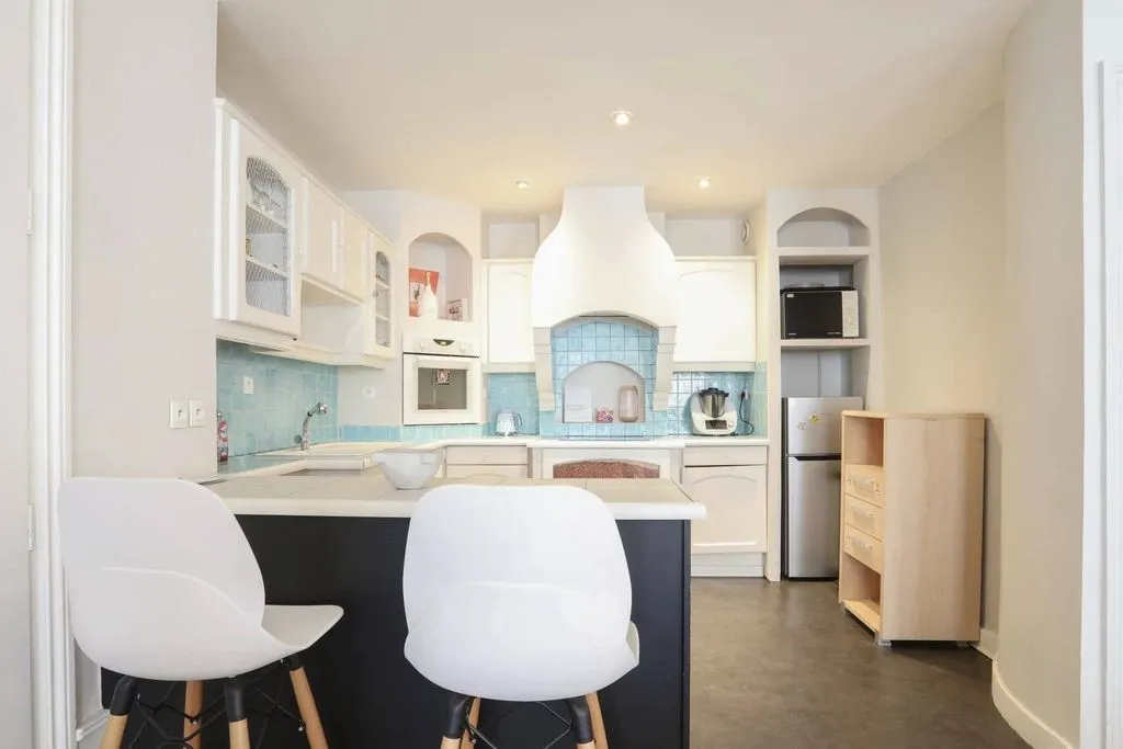 Cuisine - Appartement Luxueux avec Vue sur la Ville à Lyon