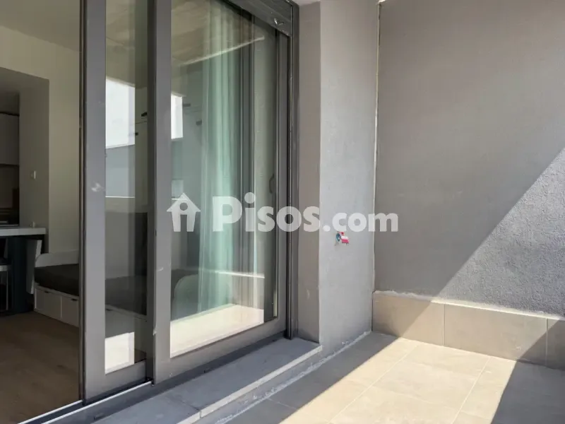 Balcone - Modern Studio with Pool in San Sebastián de los Reyes