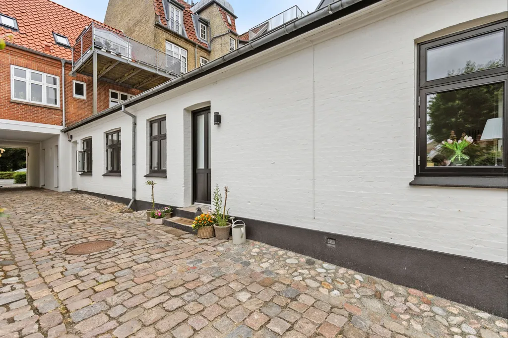 Välivaade - Apartment with View to Odense Å in Odense C
