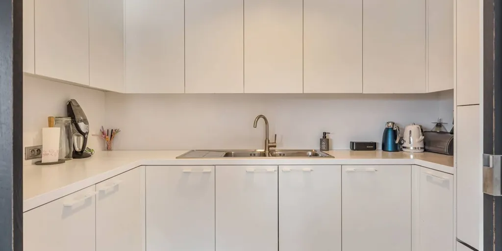 Cuisine - Duplex avec Terrasse et Jardin à Genk