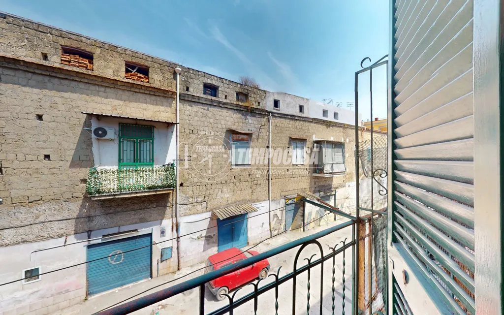 Balcone - Bright Bilocale with Balcony in Afragola