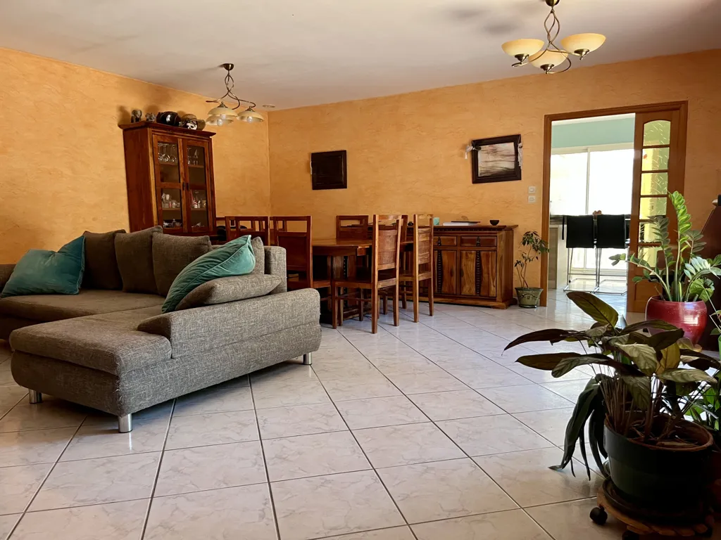 Living Room - 6-Bedroom House with Pool on Wooded Plot in Calm Area
