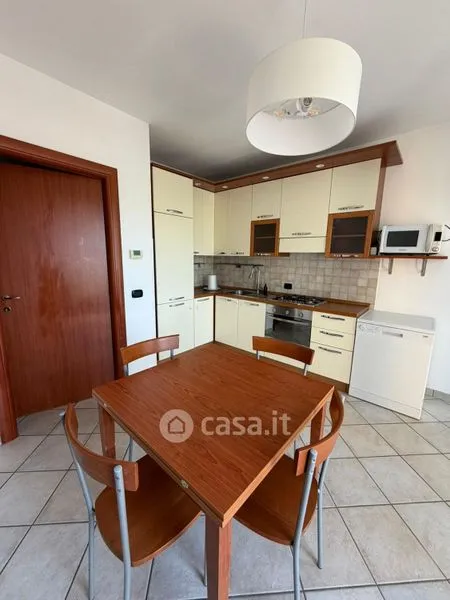 Salle à manger - Fully Furnished Apartment with Balcony in Ternate