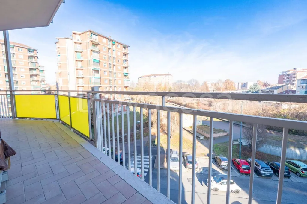 Balcon - Appartement 3 pièces à Torino