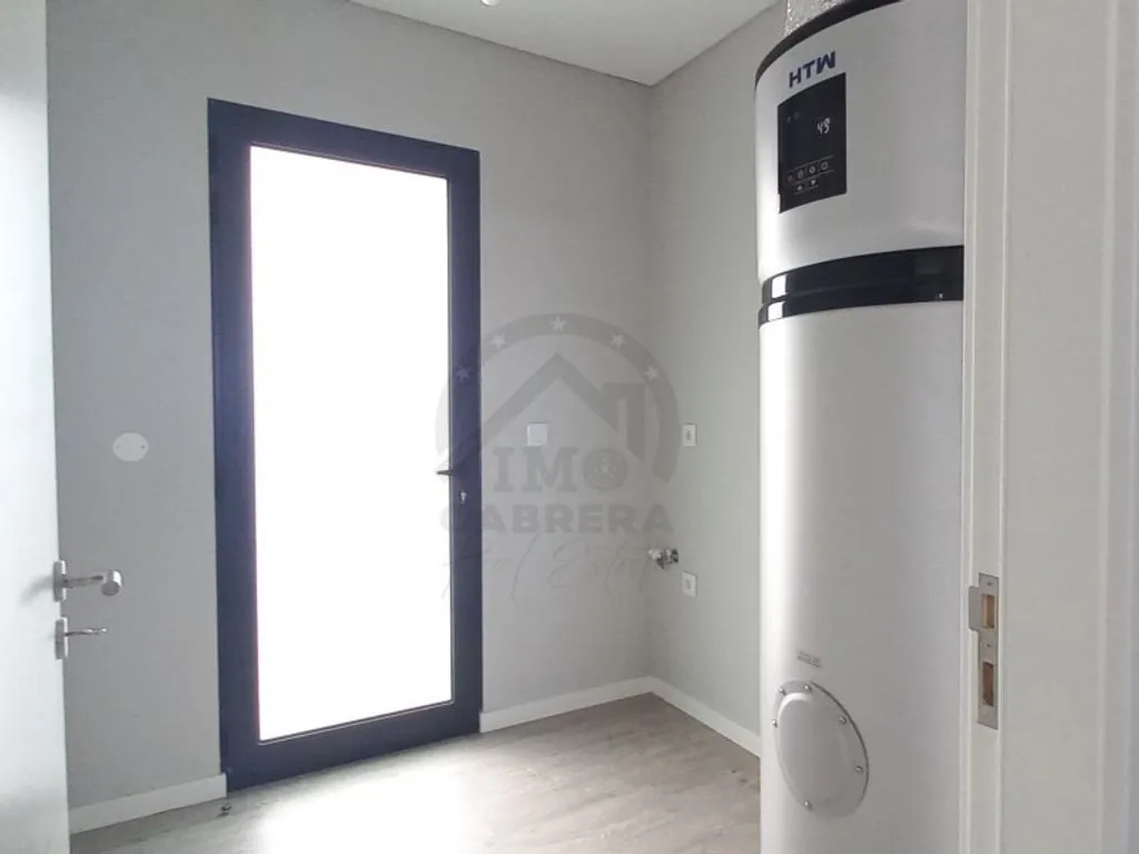 Entrée - Modern Semidetached House with Garden in Sao Roque