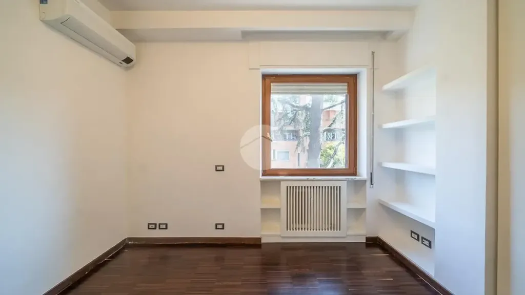 Rooms - Fully Rented 4-Bedroom in Signorile Compounds, Rome