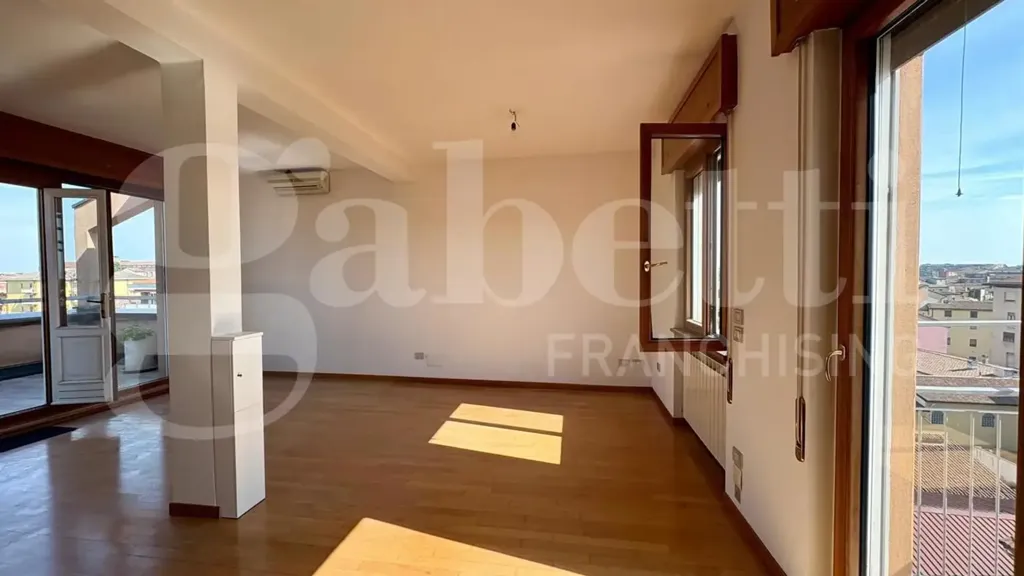Elutuba - Apartment with City View in Cremona