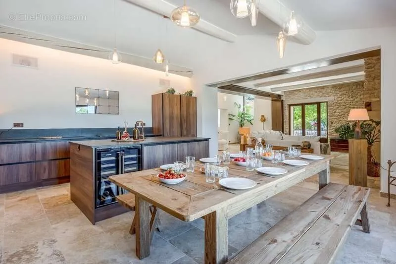 Köök - Renovated Bastide with Luberon View in Oppède