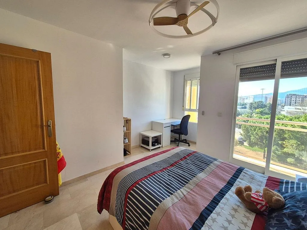 Dormitorios - Ático duplex con terraza en Carrer de l'Estatut Valencià