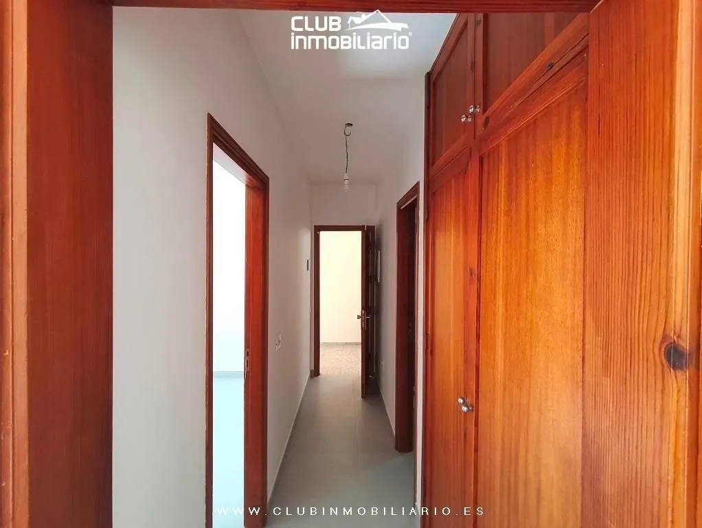 Esik - Luxury Apartment Complex with Balconies in La Laguna
