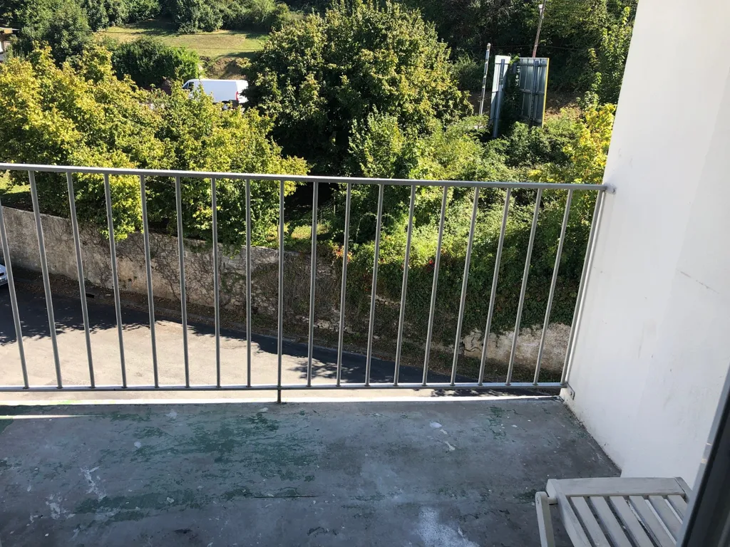 Balcon - Appartement Meublé avec Balcon à Périgueux
