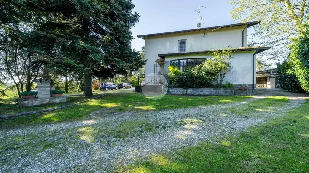 Aed - Villa with Pool near Parma